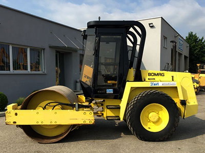 Vibrocompactador Bomag BW172D